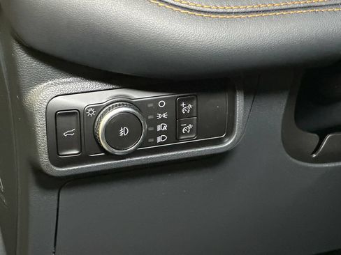 New 2026 Ford Explorer Tremor w/ Tremor Convenience Package AWD/4WD image 21