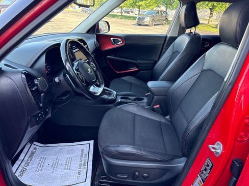 Used 2020 Kia Soul GT-Line Turbo FWD image 16