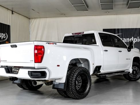 Used 2022 Chevrolet Silverado 3500 LTZ w/ LTZ Plus Package AWD/4WD image 9