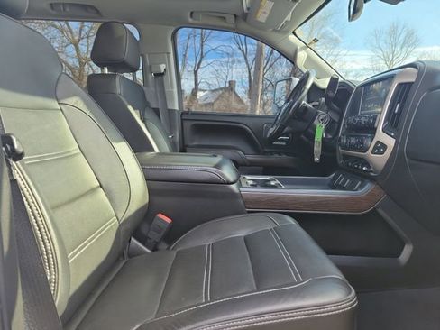 Used 2019 GMC Sierra 2500 Denali image 27