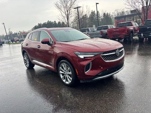 Used 2023 Buick Envision Avenir AWD/4WD image 3