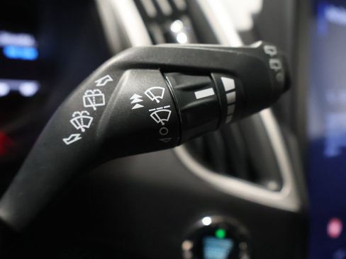 Used 2024 Ford Edge SEL image 36