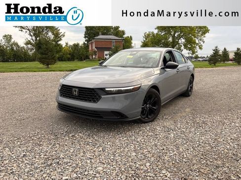 Used 2025 Honda Accord SE image 1