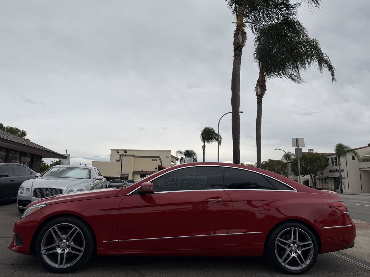 Used 2015 Mercedes-Benz E 400 4MATIC Coupe image 2