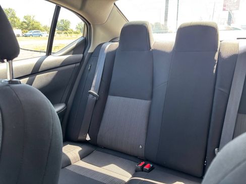 Used 2025 Nissan Sentra SV FWD image 37