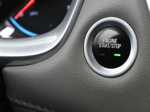 Used 2020 Chevrolet Traverse Premier image 24