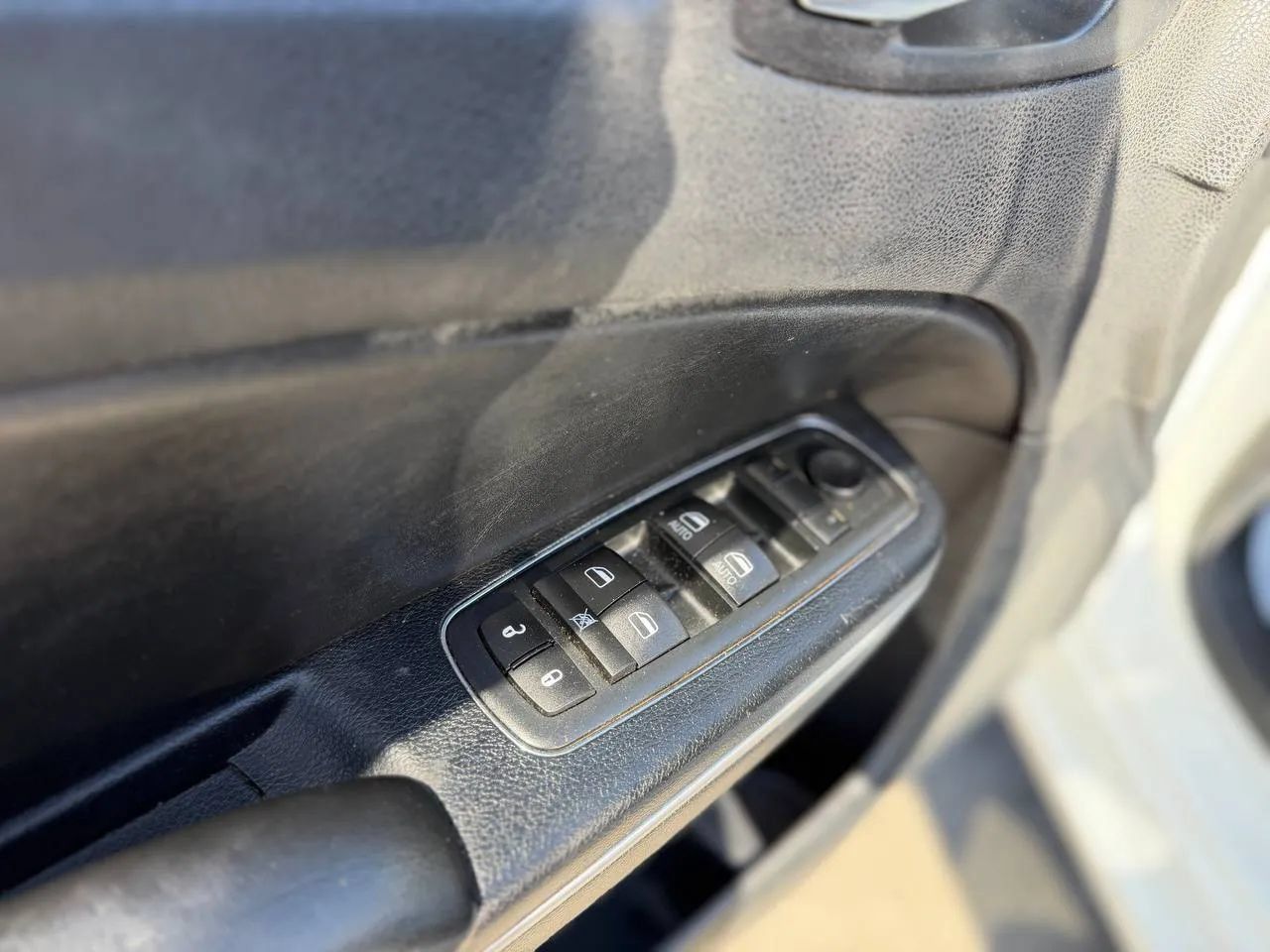 Used 2012 Chrysler 300 Limited RWD image 37