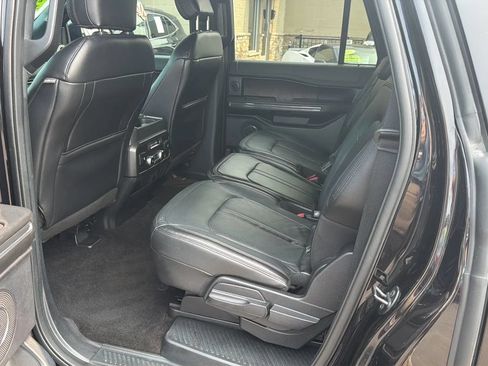 Used 2020 Ford Expedition Max Limited RWD image 25