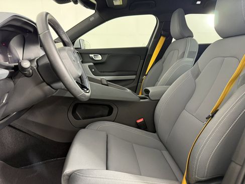 Used 2023 Polestar Polestar 2 w/ Pilot Pack AWD/4WD image 17