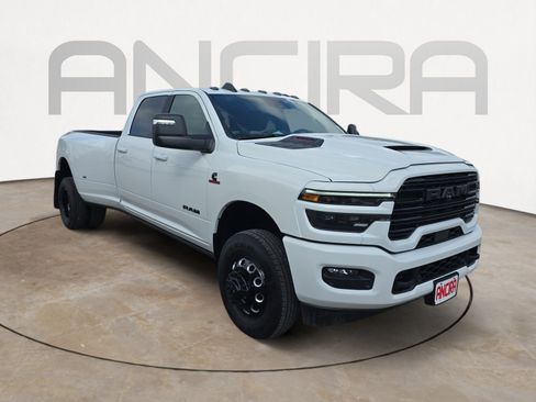 New 2026 RAM 3500 Laramie AWD/4WD image 4