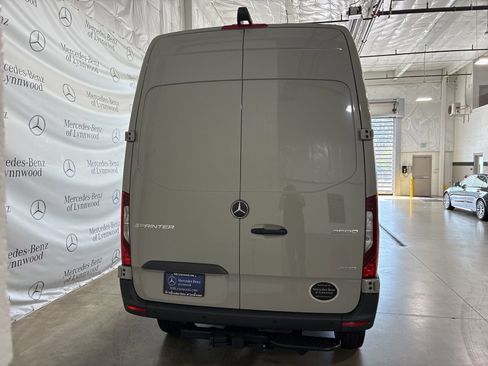 New 2025 Mercedes-Benz Sprinter 2500 image 4
