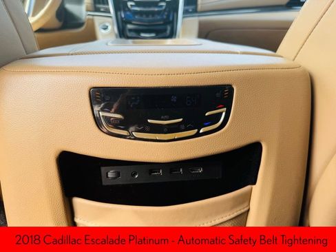 Used 2018 Cadillac Escalade Platinum image 17