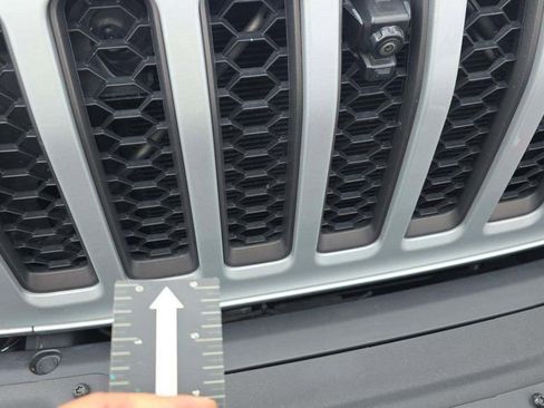 Used 2023 Jeep Gladiator Rubicon w/ LED Lighting Group image 24