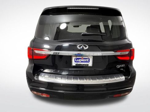 Used 2018 INFINITI QX80 4WD w/ Driver Assistance Package image 6