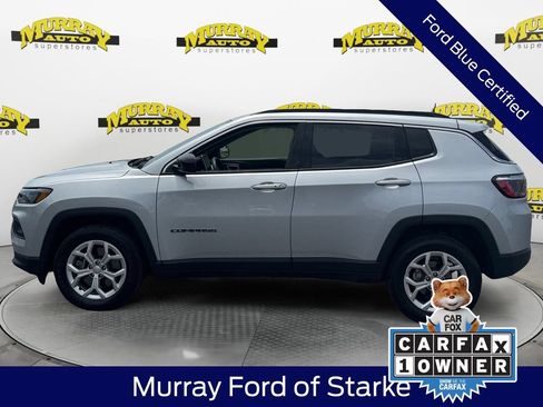 Used 2024 Jeep Compass Latitude AWD/4WD image 3