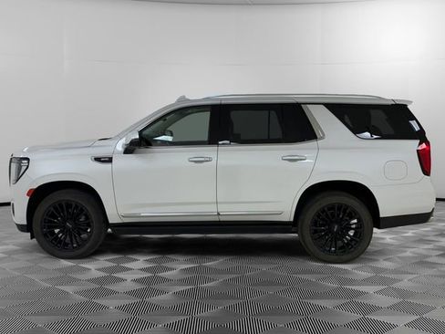Used 2022 GMC Yukon Denali AWD/4WD image 2
