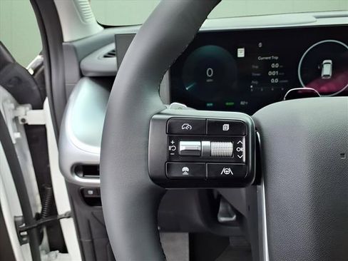 New 2026 Hyundai Ioniq 9 S RWD image 12