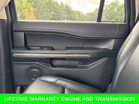 Used 2024 Ford Expedition Max XLT RWD image 16