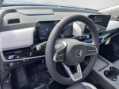 New 2026 Honda Prologue Touring image 3