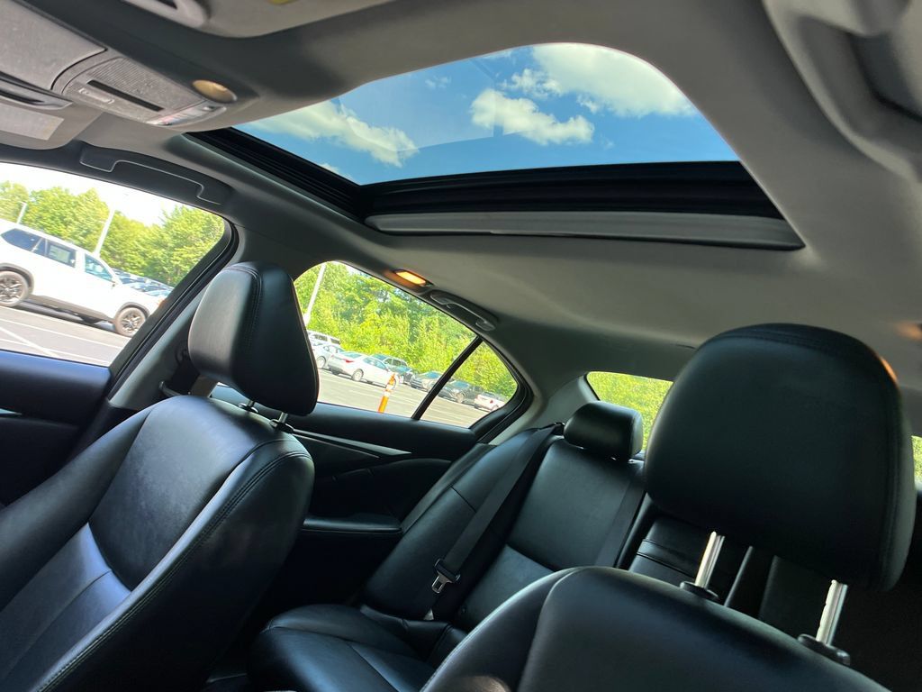 Used 2017 INFINITI Q50 Premium w/ 2.0T Premium Plus Package AWD/4WD image 21