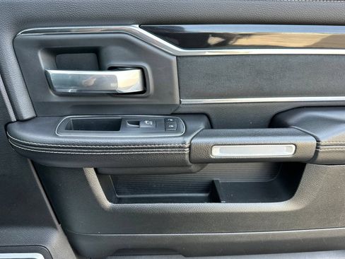 Used 2019 RAM 2500 Laramie AWD/4WD image 18