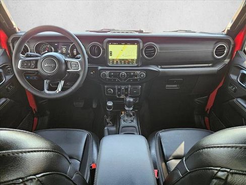 Used 2023 Jeep Wrangler Unlimited Sahara AWD/4WD image 18