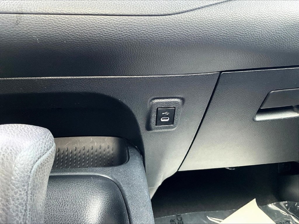 Used 2024 Toyota Corolla LE FWD image 17