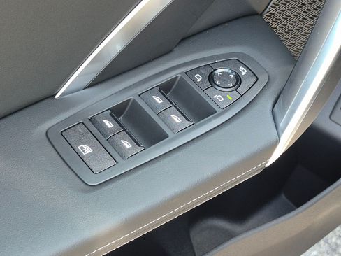 New 2027 BMW X1 xDrive28i AWD/4WD image 13