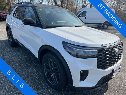 New 2026 Ford Explorer ST image 4