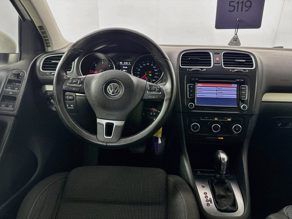 Used 2013 Volkswagen Golf TDI FWD image 25