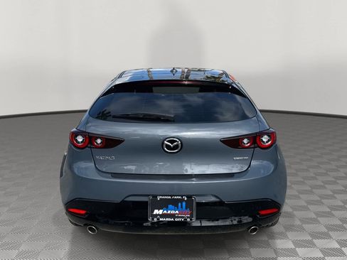Used 2025 MAZDA MAZDA3 2.5 S Hatchback w/ Premium Pkg image 6