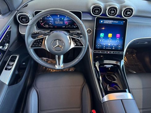 Certified 2025 Mercedes-Benz GLC 300 image 17