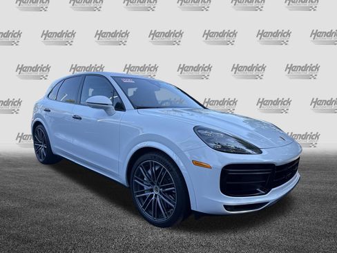 Used 2022 Porsche Cayenne Turbo AWD/4WD image 2