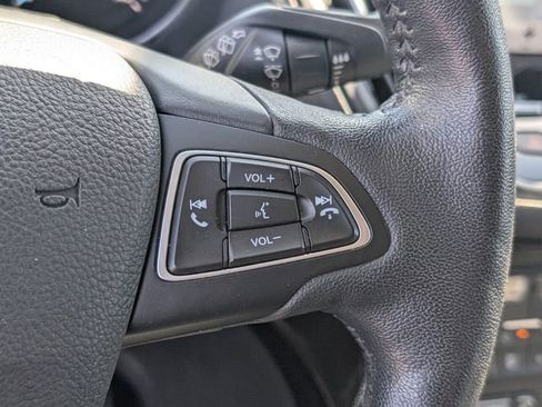 Used 2018 Ford Escape Titanium image 32