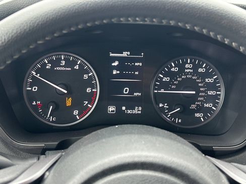 Used 2024 Subaru Ascent Premium w/ Convenience Package image 25