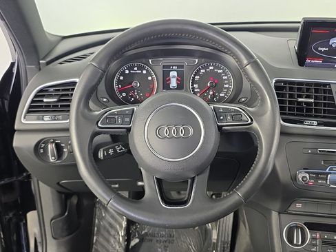 Used 2018 Audi Q3 2.0T Premium Plus w/ Premium Plus Package image 28