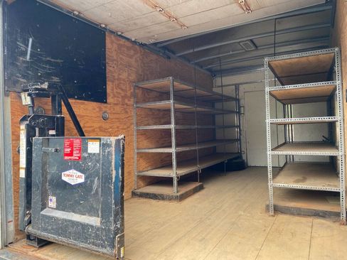 Used 2012 Mercedes-Benz Sprinter 3500 image 20