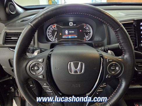 Used 2022 Honda Ridgeline Black Edition image 10
