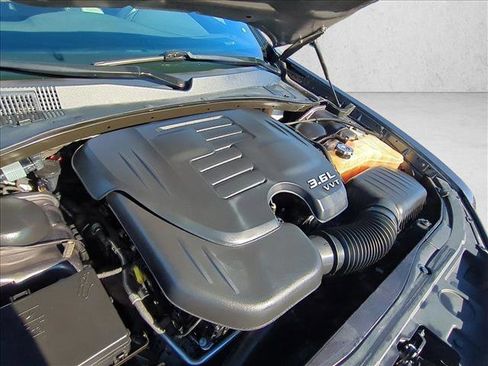 Used 2019 Chrysler 300 S image 23