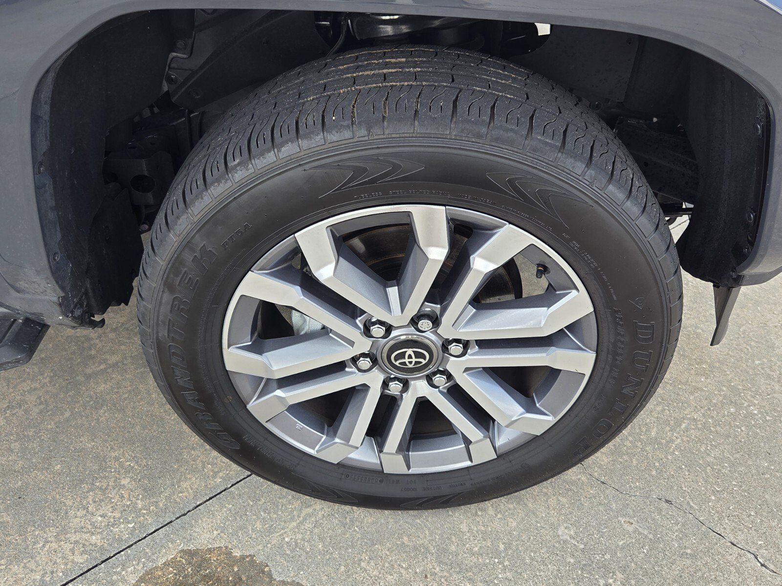 Certified 2025 Toyota 4Runner Limited AWD/4WD image 13