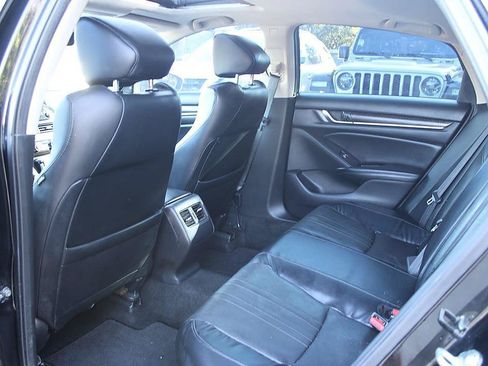 Used 2018 Honda Accord EX-L image 10