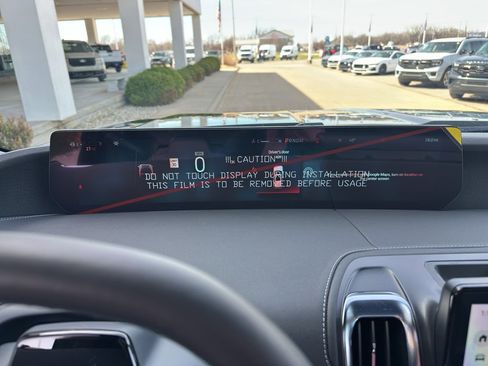 New 2026 Ford Expedition Platinum image 17