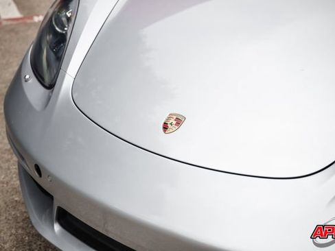 Used 2017 Porsche 718 Cayman RWD image 26