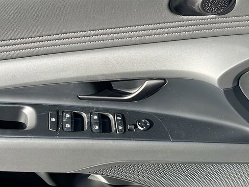 New 2026 Hyundai Elantra Sport image 17