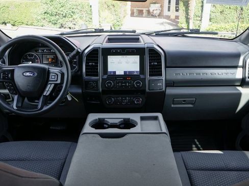 Used 2021 Ford F550 4x4 Crew Cab Super Duty image 24
