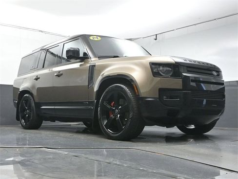 Used 2024 Land Rover Defender 130 X image 33