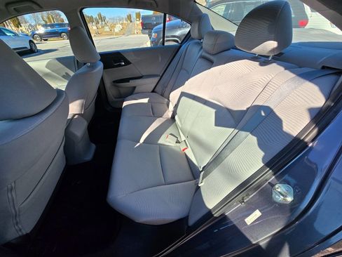 Used 2014 Honda Accord LX image 19