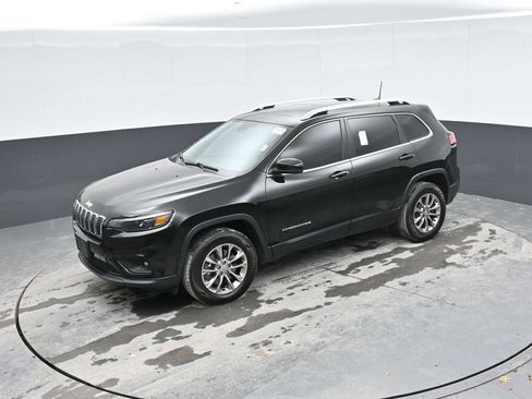 Used 2020 Jeep Cherokee Latitude Lux w/ Comfort/Convenience Group image 15