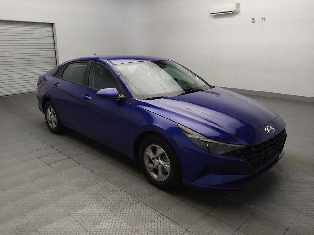 Used 2023 Hyundai Elantra SE FWD image 13
