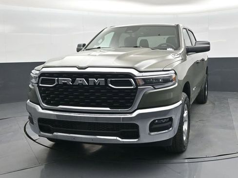 New 2026 RAM 1500 4x4 Crew Cab image 8